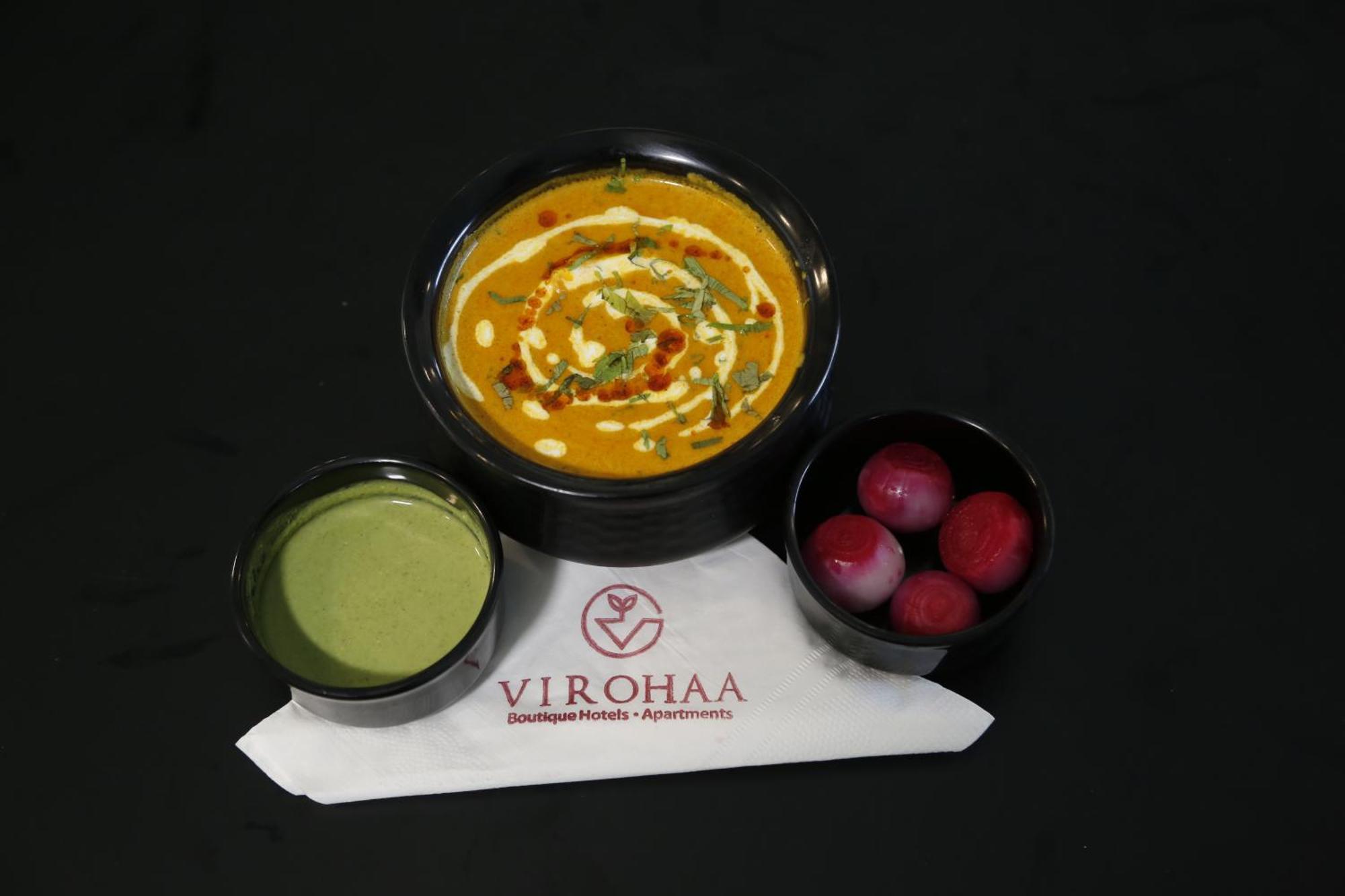Virohaa Garden Hotel Ghaziabad Exterior photo